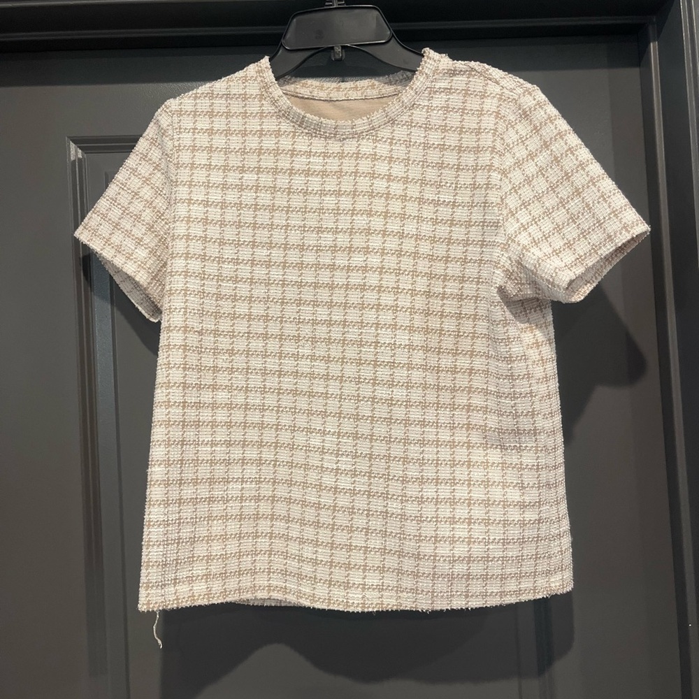 Tan Checkered Short Sleeve Tee with Crew Neck